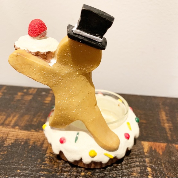 Yankee Candle Accents Yankee Candle Gingerbread Tea Light Holder